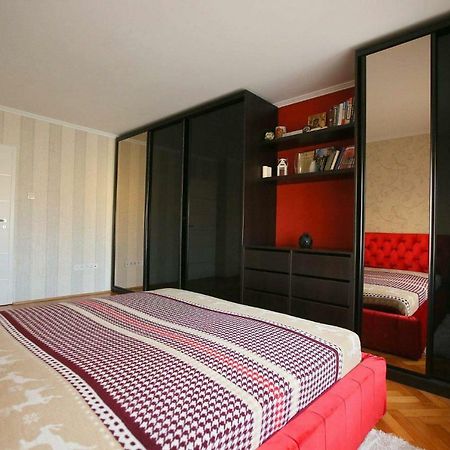 شقة Apartament Marc أرادايا المظهر الخارجي الصورة